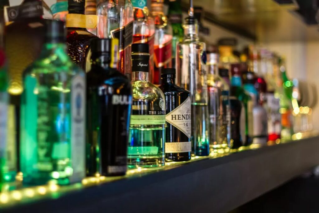 Rượu Gin - nguyên liệu tạo nên những ly cocktail tuyệt hảo 4 ruou_gin