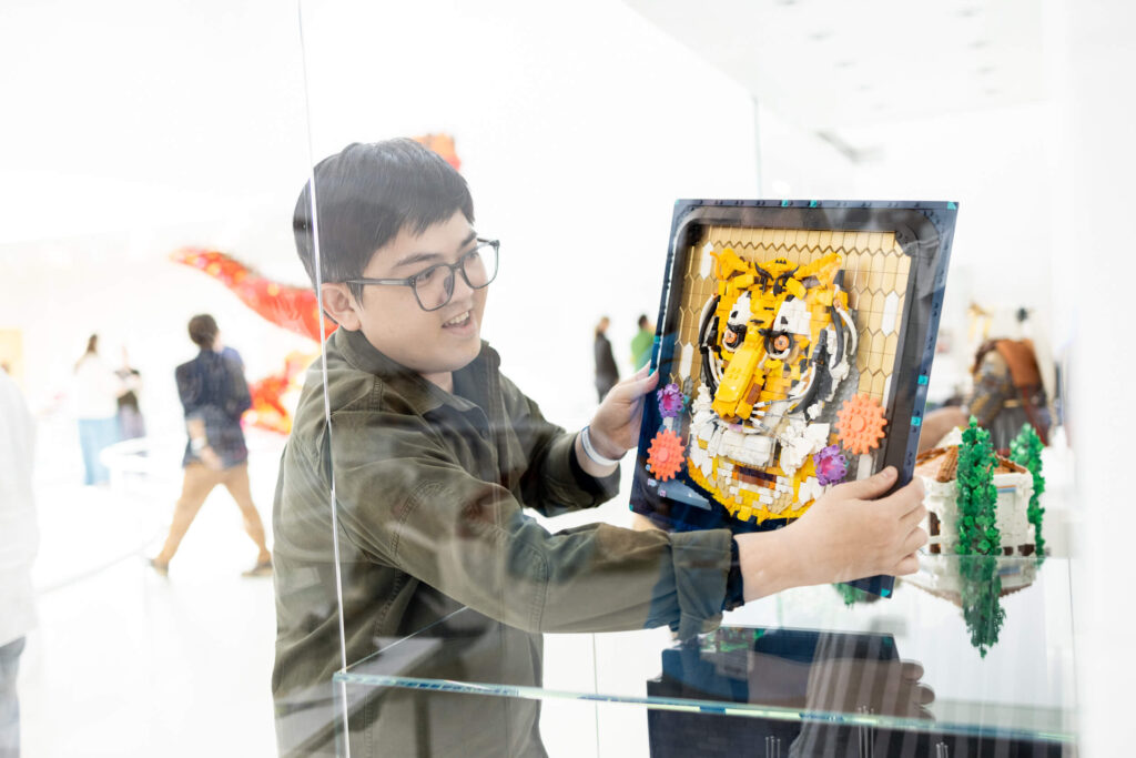Lần đầu tiên Việt Nam có đại diện tham gia triển lãm sáng tạo Lego quốc tế