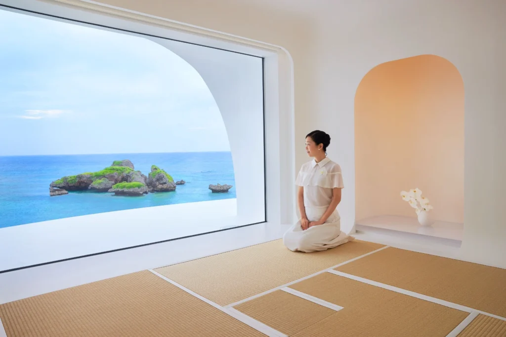Nature Encapsulated in the Clear, Reflective Eyes of Artist Mori