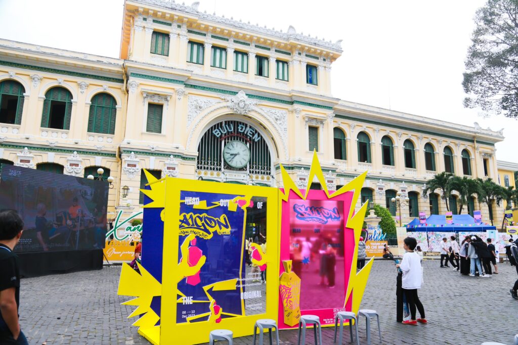 Held at the iconic Saigon Central Post Office, one of the city’s oldest architectural landmarks, Saigon Urban Street Fest offered the public a new perspective on street art and its evolving place within cultural and historical intersections.
