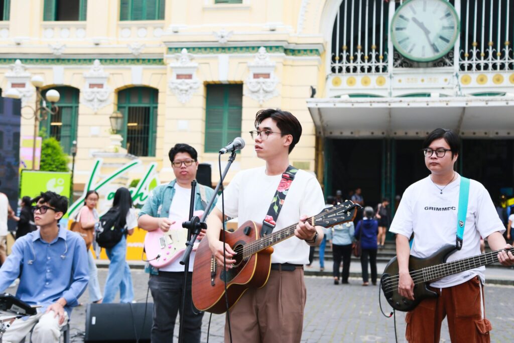 The band Whee! performing at Saigon Urban Street Fest