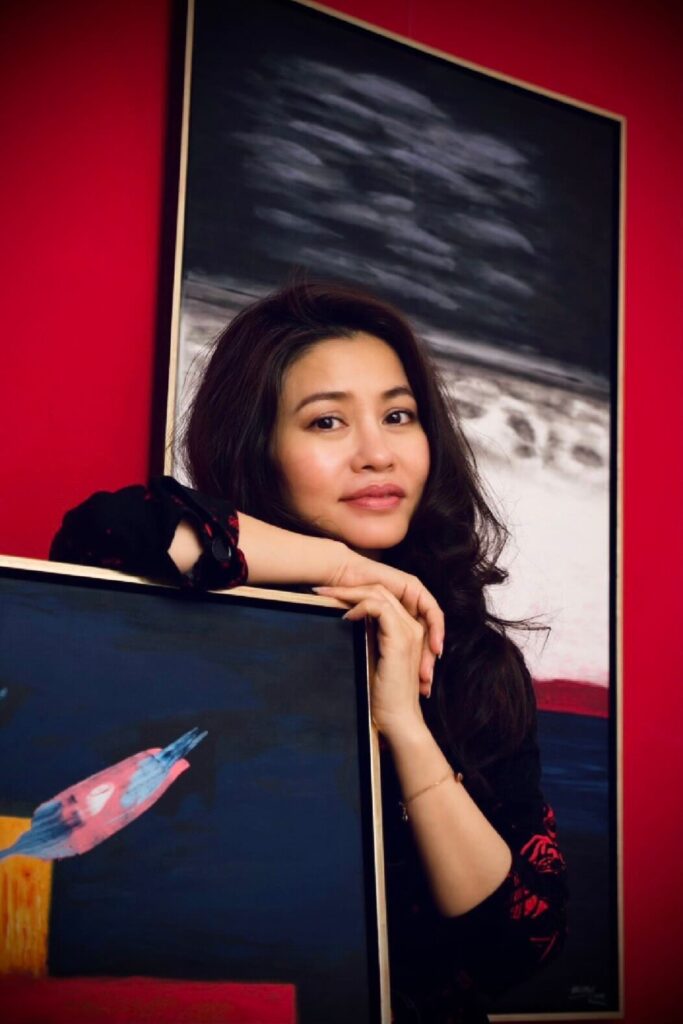 Đoàn Quỳnh Như - Nữ họa sĩ mang nét nhẹ nhàng tựa mây trời.
