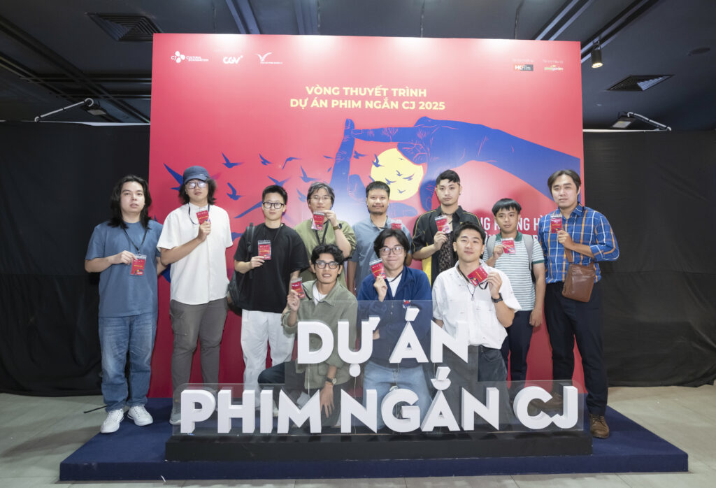 Top 12 thí sinh xuất sắc nhất bước vào Vòng thuyết trình Dự án phim ngắn CJ mùa 6