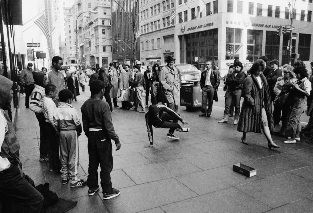 Breakdancing – The Art of Street Moves
