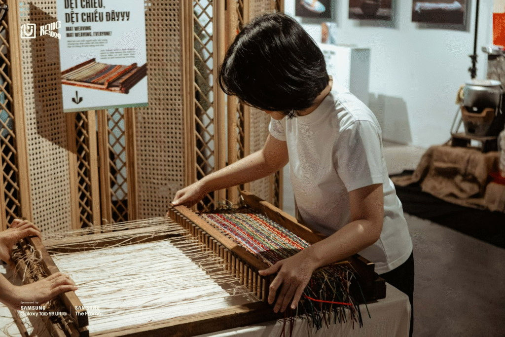 The exhibition 'Kiều Kiều Giai Nhân' is an opportunity for the public to reunite with Kieu in a vibrant artistic space