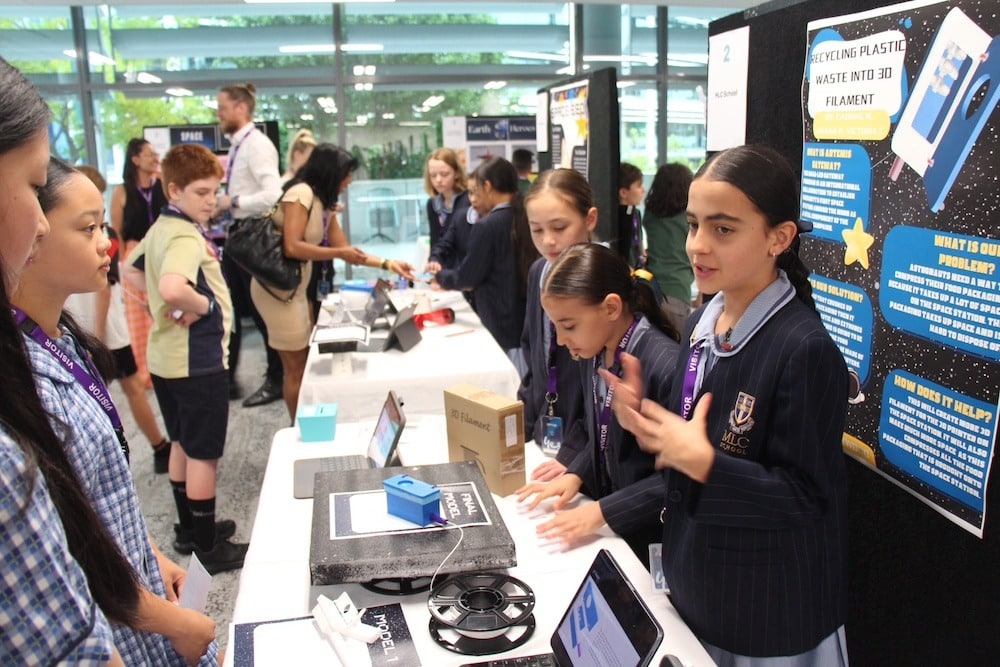 When science meets art at Science Fairs around the world 3 International Science Fair (ISF) brings a fresh spirit to science education