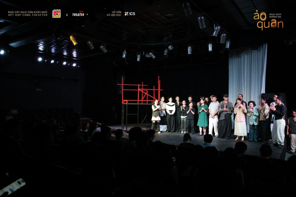 ‘Ảo Quan’ – A bold step by People’s Artist My Uyen and Chinh Ba 1 The musical ‘Ảo Quan’ is written and directed by artist Chinh Ba