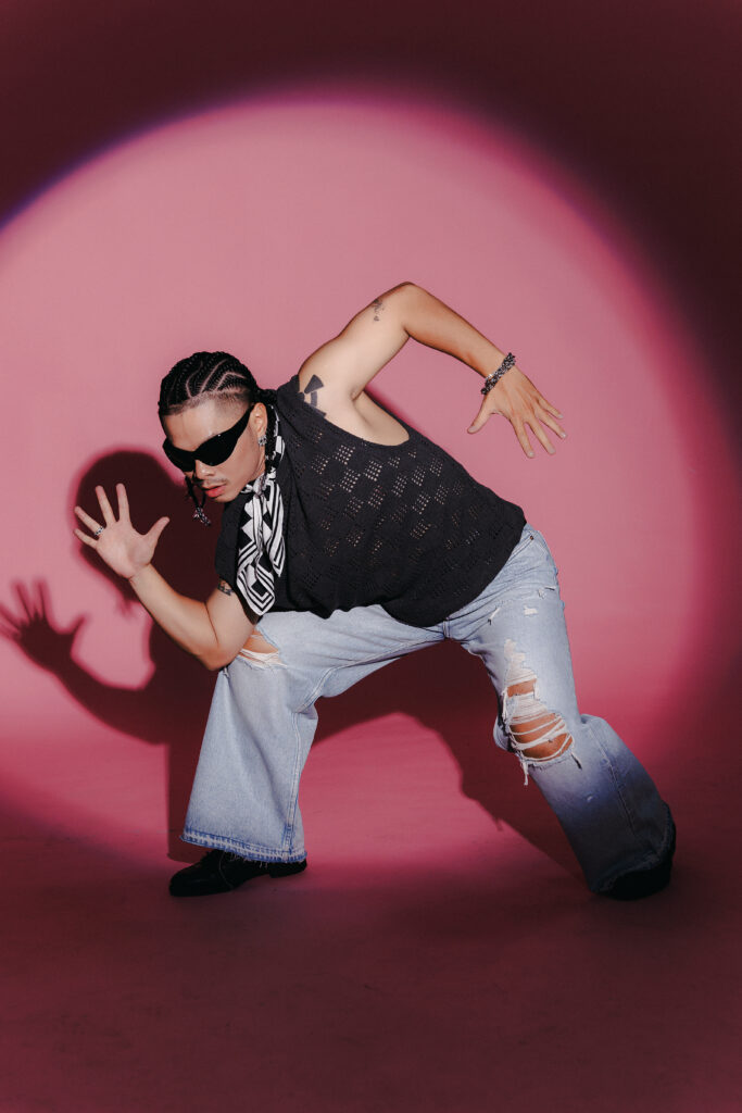 MC Buck với bề dày hơn 10 năm thi đấu, biên đạo và làm giám khảo quốc tế.