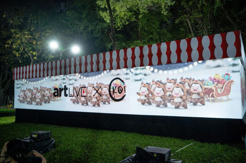 Hình ảnh Baby Sumo Kō hiện lên sống động qua trình chiếu 3D Mapping