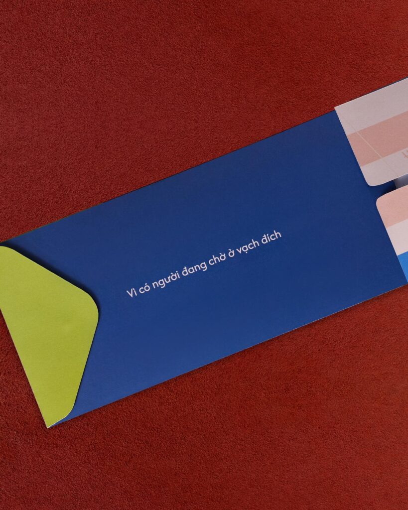 “Cuộc đua quan trọng nhất” - Cơ chế kéo trượt thông minh kể câu chuyện chú ngựa vượt đường xa về sum vầy đêm cuối năm. 