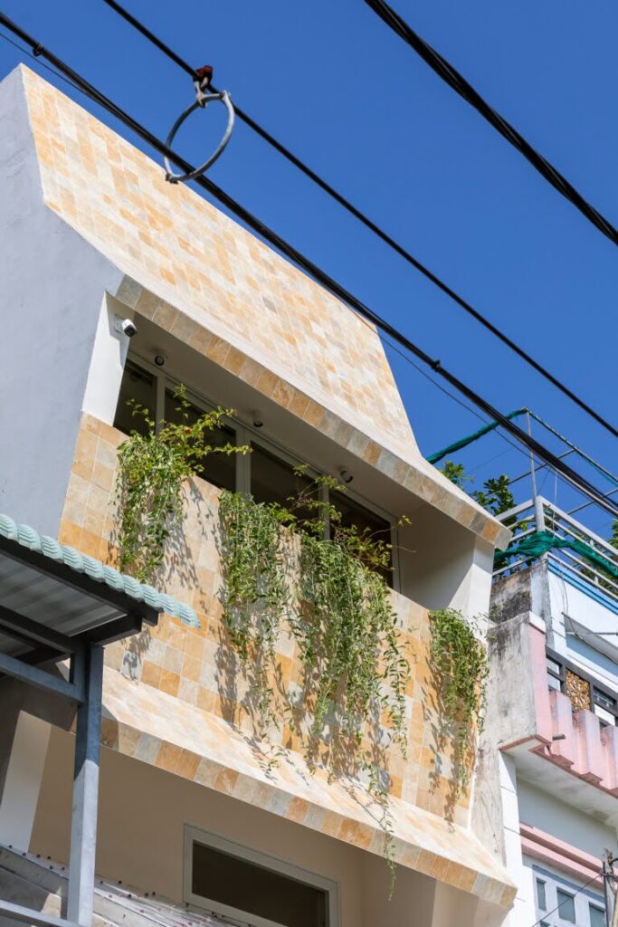 Gạch đá - Giải pháp kiến trúc thiết thực cho khí hậu nóng ẩm ở nước ta.